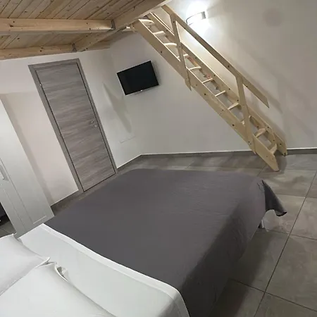 Apartment Sea